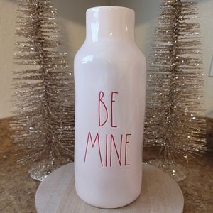 Rae Dunn BE MINE Vase